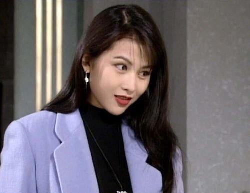 娱乐吃瓜酱蔡少芬,从娱乐吃瓜酱到实力派演员的华丽蜕变 第2张 娱乐吃瓜酱蔡少芬,从娱乐吃瓜酱到实力派演员的华丽蜕变 第2张